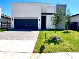 1007 amezquita in Laredo, TX - Building Photo