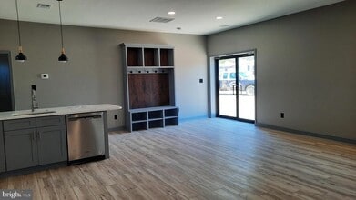 7459 John Marshall Hwy in Marshall, VA - Building Photo - Building Photo