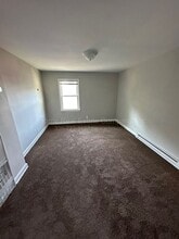 1447 Clark Ave in Winston-Salem, NC - Building Photo - Building Photo