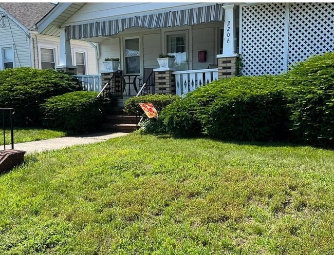 property at 2206 Sunset Ave