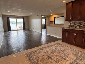 1924 Klingensmith Rd in Bloomfield Township, MI - Building Photo - Building Photo