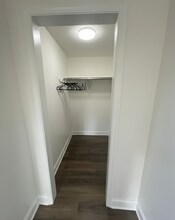 2827 E 5th Ave in Knoxville, TN - Foto de edificio - Building Photo