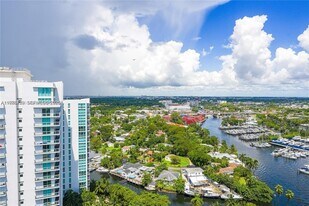 1861 NW S River Dr in Miami, FL - Building Photo