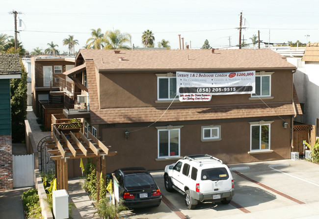 North Park 9 in San Diego, CA - Foto de edificio - Building Photo