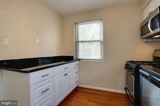 4510 Washington Blvd in Arlington, VA - Building Photo - Building Photo