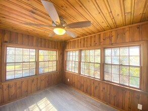 94 Millville St in Salem, NH - Building Photo - Building Photo