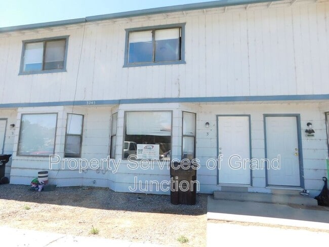 property at 3245 Downey Ct