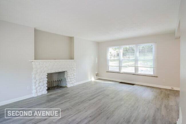 2520 Westwood Northern Blvd in Cincinnati, OH - Foto de edificio - Building Photo