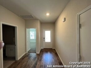 5518 Stormie Keep in San Antonio, TX - Building Photo - Building Photo