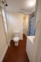 74 N Main Ave in Orono, ME - Building Photo - Building Photo