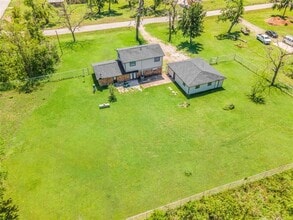2708 County Rd 686 in Brazoria, TX - Building Photo - Building Photo