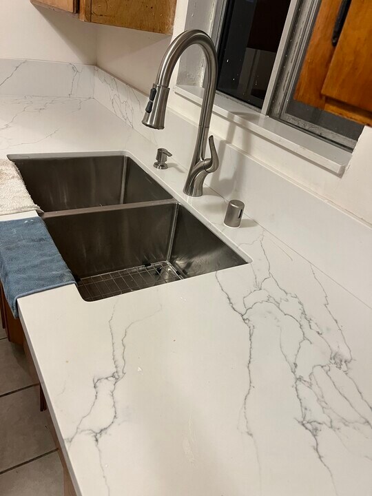 1022 W 25th St, Unit #1 in San Pedro, CA - Building Photo