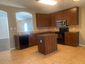 724 Starlight Dr in Temple, TX - Building Photo - Building Photo