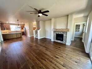 2608 NW Boulder Ridge Loop in Bend, OR - Building Photo - Building Photo