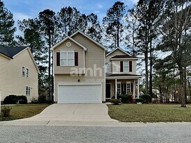 815 Brookhannah Ct in Fuquay Varina, NC - Building Photo