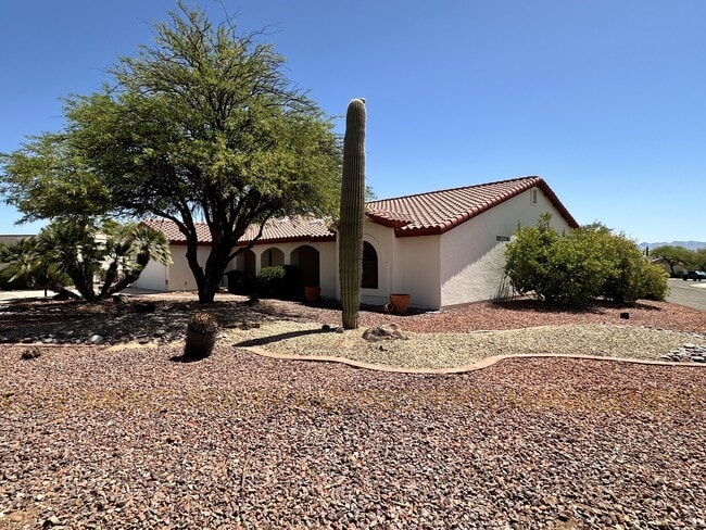 491 S Corte Del Cantante in Green Valley, AZ - Building Photo - Building Photo