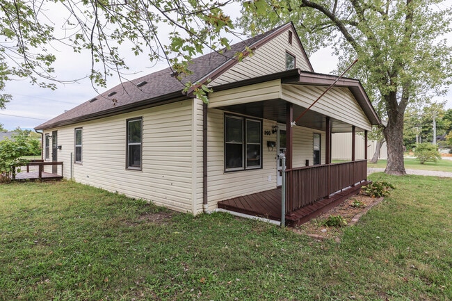 398 2nd St in Franklin, IN - Building Photo - Building Photo