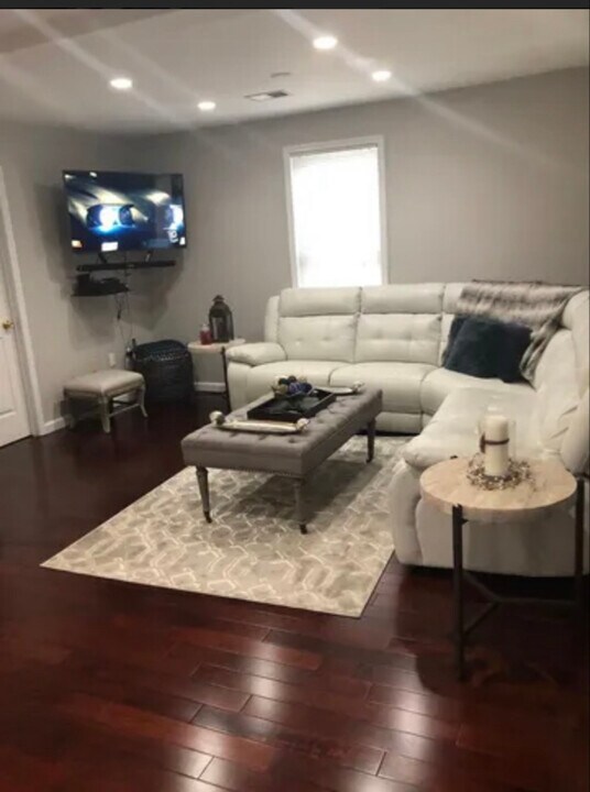 229 David St in South Amboy, NJ - Building Photo