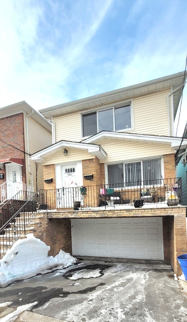 7011 Grand Ave, Unit #2