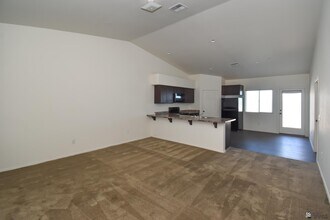 7380 E 37th Pl in Yuma, AZ - Building Photo - Building Photo