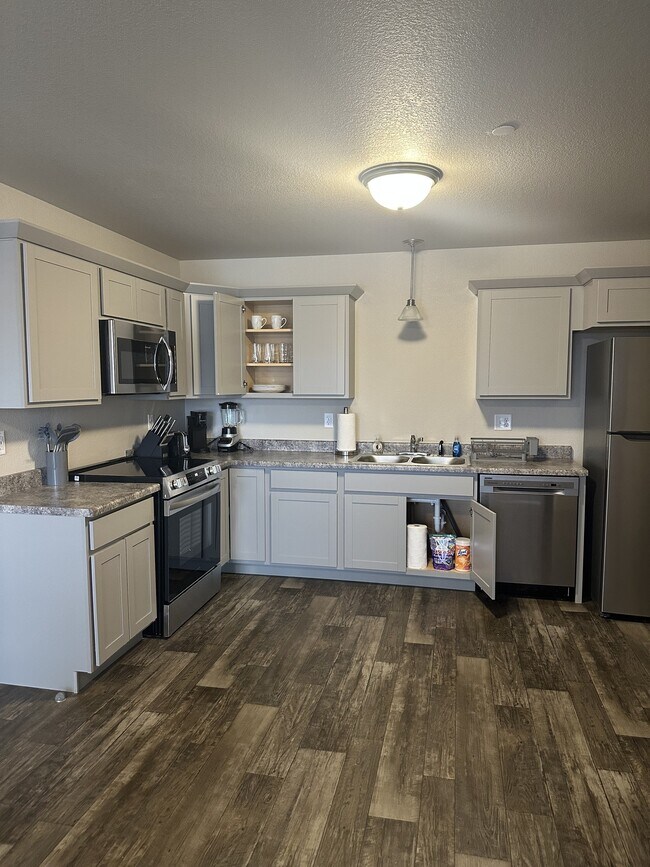 2036 Provider Blvd, Unit 2036-104 in Rapid City, SD - Building Photo - Building Photo