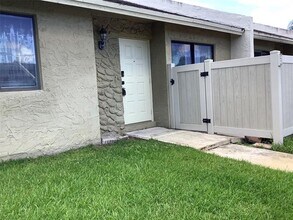 10128 Boca Bend E in Boca Raton, FL - Building Photo - Building Photo