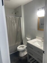 176 Fawn Dr in Webb, AL - Foto de edificio - Building Photo