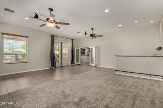 1328 N Jentilly Ct in Chandler, AZ - Foto de edificio - Building Photo