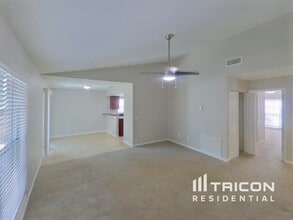 4013 Forecast Dr in Brandon, FL - Building Photo - Building Photo