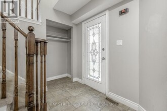 17 Carr Dr in Ajax, ON - Building Photo - Building Photo