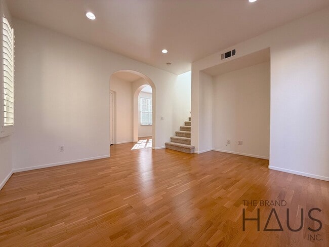 56 Alevera in Irvine, CA - Building Photo - Building Photo