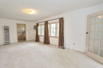 2506 S St in Sacramento, CA - Building Photo - Building Photo