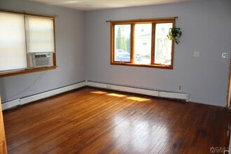 185 Ridgeley Ave in Woodbridge Township, NJ - Building Photo - Building Photo