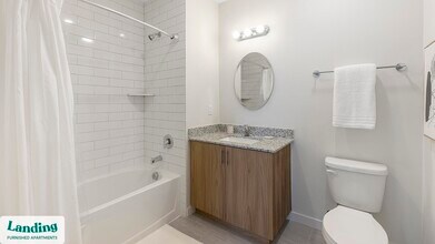 36 Washington Ave, Unit 213 in Carteret, NJ - Building Photo - Building Photo