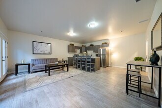 8968 Wonderland Ave in Los Angeles, CA - Building Photo - Building Photo