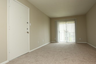 The Pointe in Corpus Christi, TX - Building Photo - Interior Photo