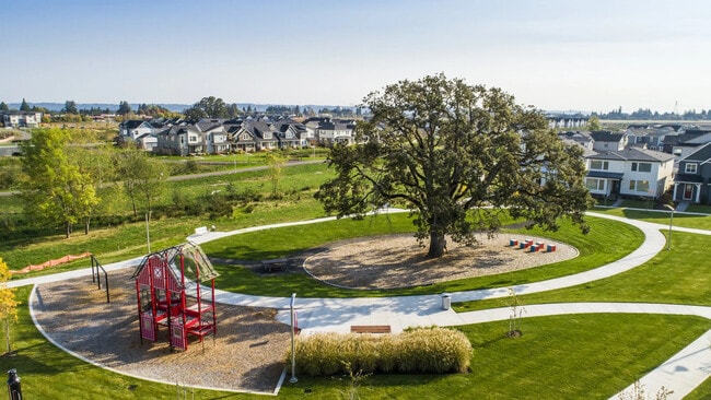 4179 SE 68th Ave in Hillsboro, OR - Building Photo - Building Photo