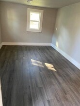 401 W Bluff St in Woodville, TX - Building Photo - Building Photo