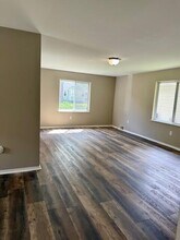 138 W Maxlow Ave in Hazel Park, MI - Building Photo - Building Photo