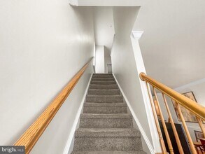 12 S Exeter St in Baltimore, MD - Building Photo - Building Photo