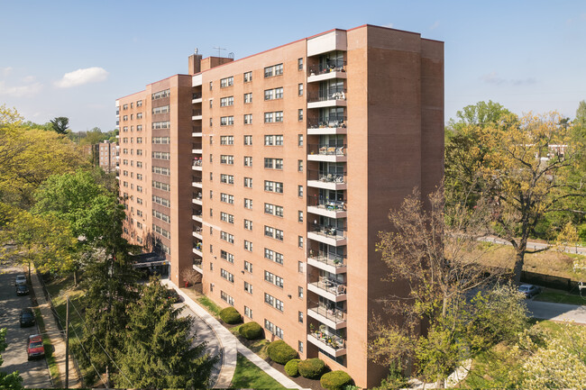 Four Freedoms House- Seniors 62 yrs and older in Philadelphia, PA - Building Photo - Building Photo