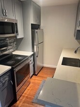 395 Imperial Way, Unit #317 in Daly City, CA - Building Photo - Building Photo
