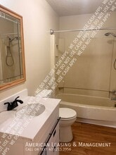 201 S 2nd St in Huntington, TX - Building Photo - Building Photo