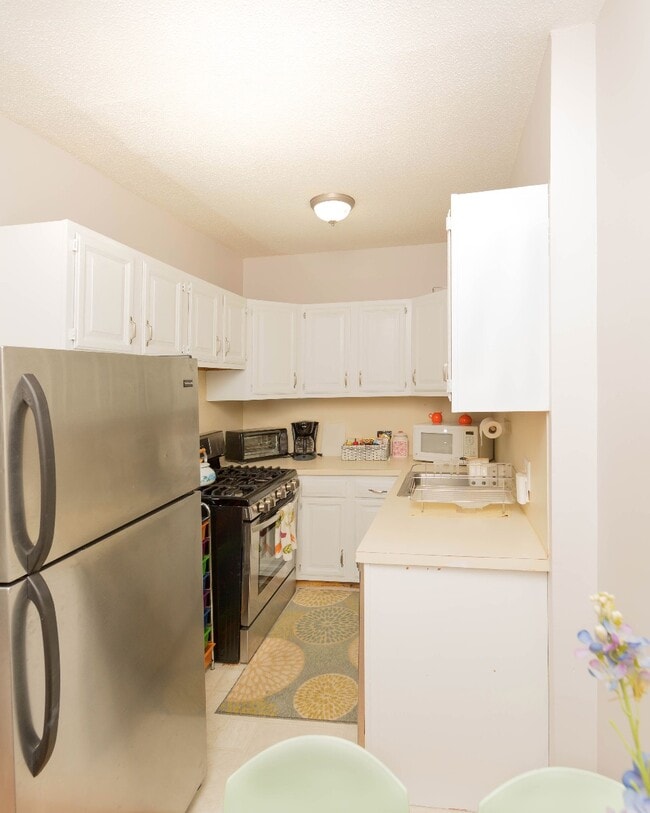 property at 185 Chestnut Hill Ave