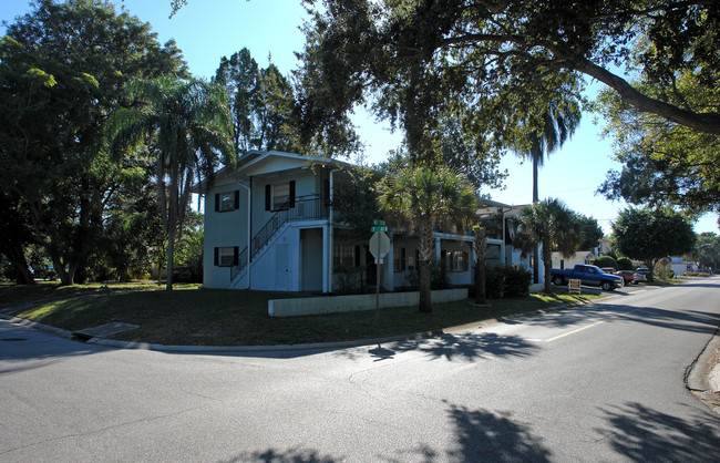 617 40th St N in St. Petersburg, FL - Building Photo - Building Photo