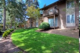 Abbey Ridge in Seatac, WA - Building Photo - Building Photo