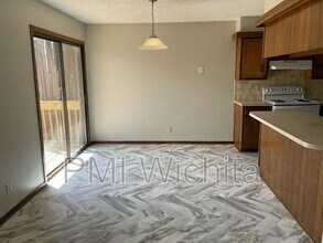 1730 S Beech Ct in Wichita, KS - Building Photo - Building Photo