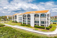 Mariner Village in Tarpon Springs, FL - Building Photo - Building Photo