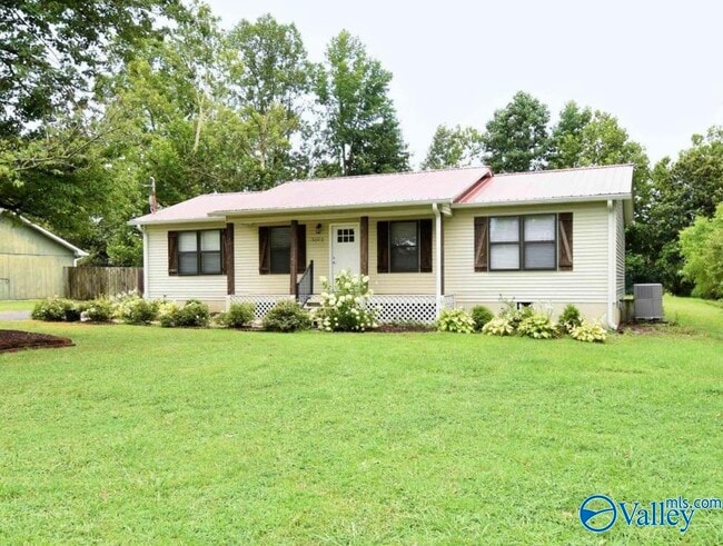 property at 2020 Ridge Crest Dr