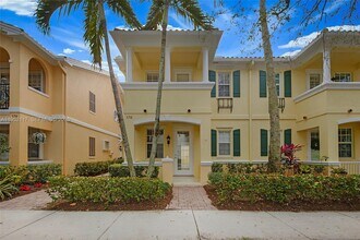 178 Soriano Dr in Jupiter, FL - Foto de edificio - Building Photo